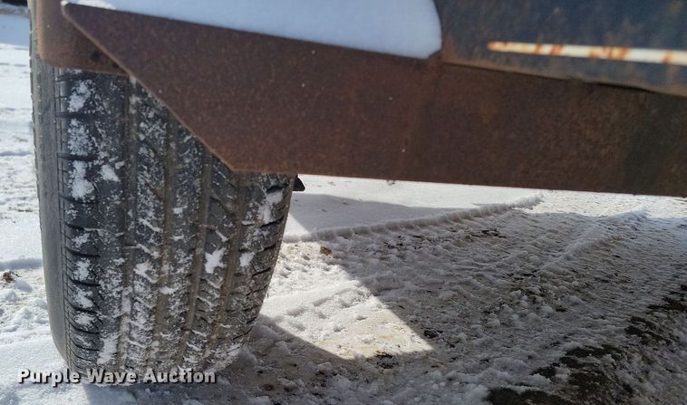 image for item LA9671 2001 H&W utility trailer