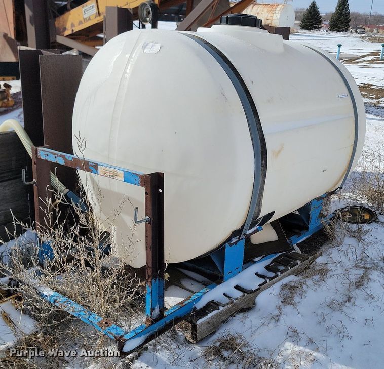 image for item LA9672 Water Tank