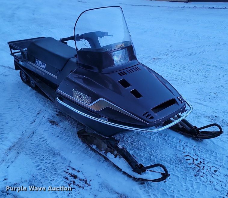 image for item LA9719 1991 Yamaha  snowmobile