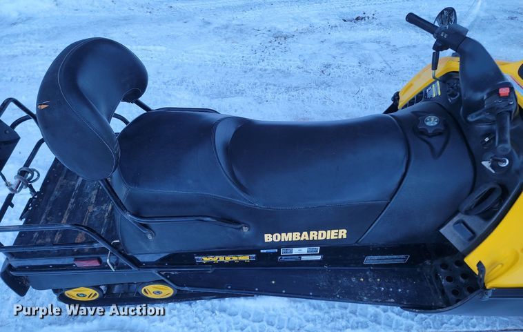 image for item LA9720 2003 Ski-doo Rotax 600 snowmobile