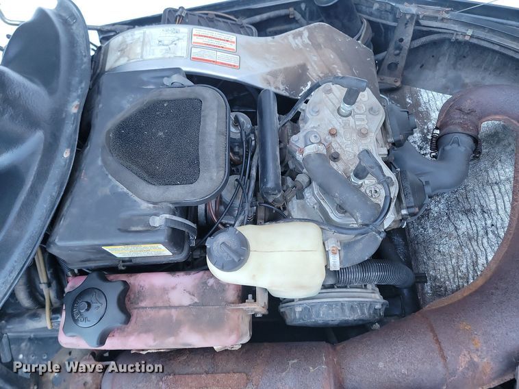 image for item LA9720 2003 Ski-doo Rotax 600 snowmobile