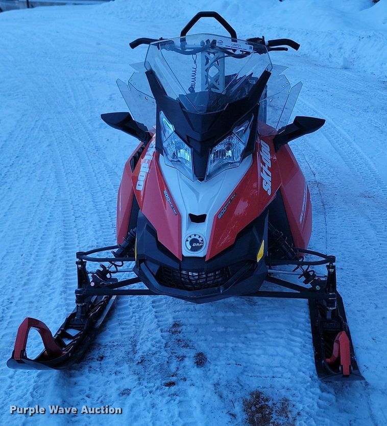 image for item LA9721 2015 Ski-Doo Summit SP 600 HDE-TECH snowmobile