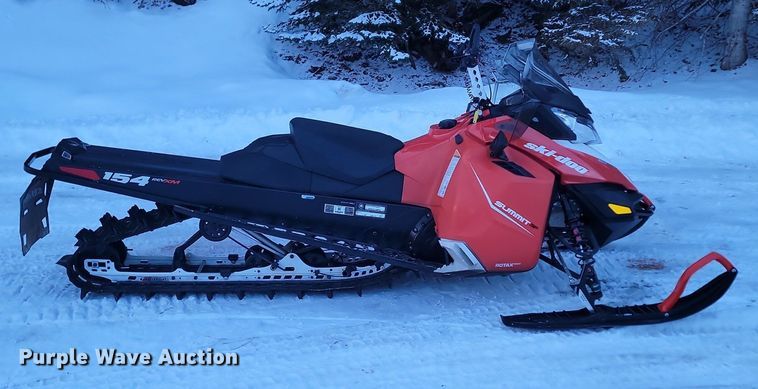 image for item LA9721 2015 Ski-Doo Summit SP 600 HDE-TECH snowmobile