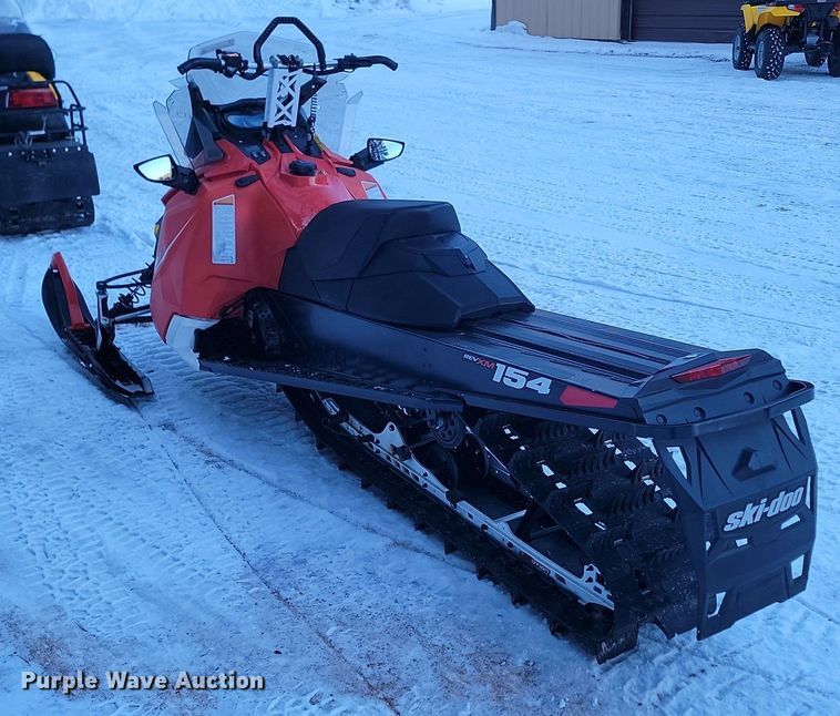 image for item LA9721 2015 Ski-Doo Summit SP 600 HDE-TECH snowmobile