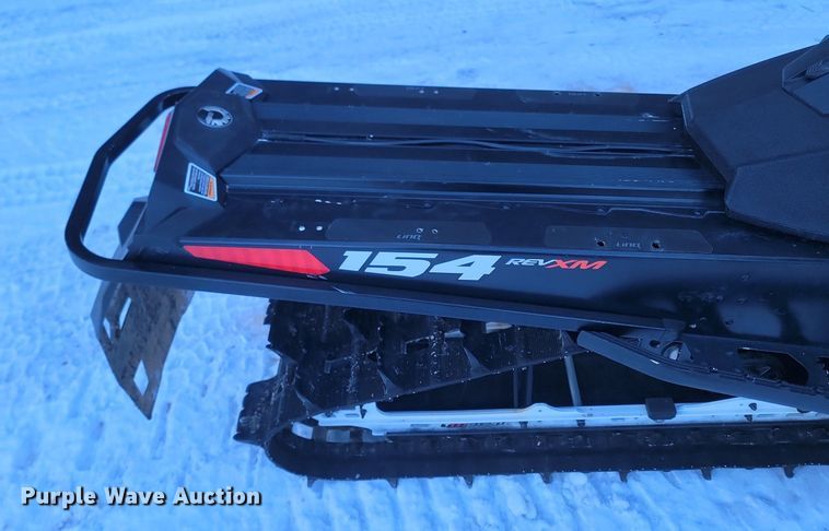 image for item LA9721 2015 Ski-Doo Summit SP 600 HDE-TECH snowmobile