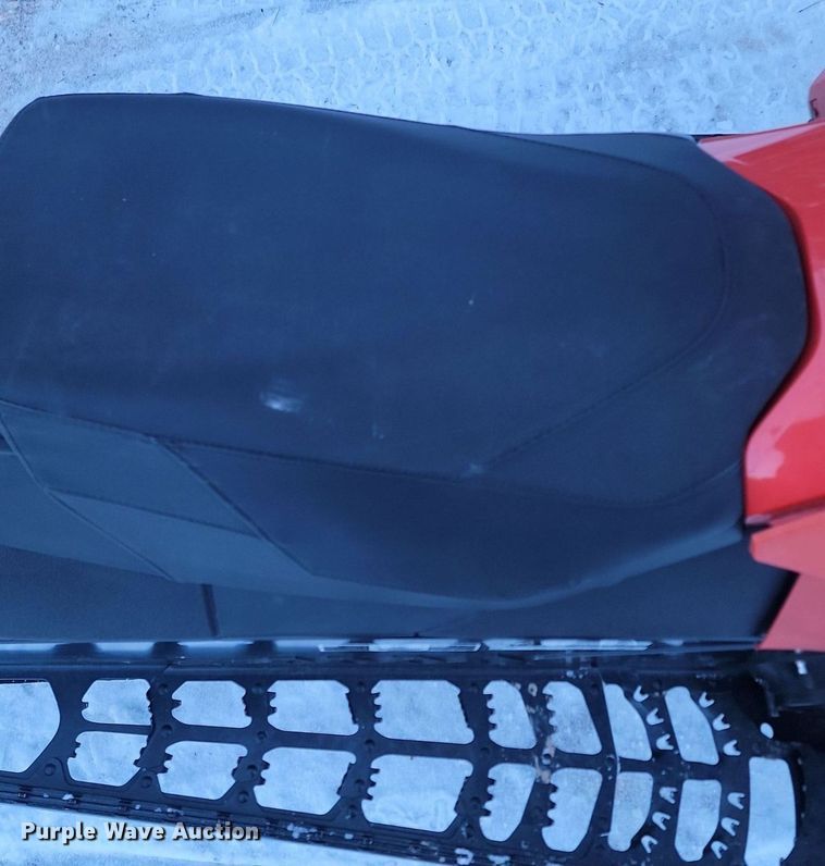 image for item LA9721 2015 Ski-Doo Summit SP 600 HDE-TECH snowmobile