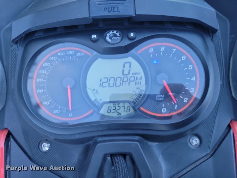 image for item LA9721 2015 Ski-Doo Summit SP 600 HDE-TECH snowmobile