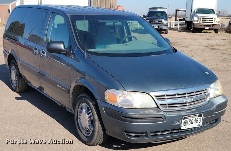 image for item LA9728 2004 Chevrolet  Venture  van