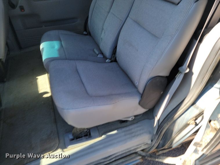 image for item LA9728 2004 Chevrolet  Venture  van