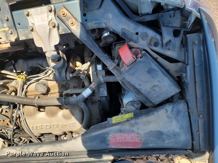 image for item LA9728 2004 Chevrolet  Venture  van