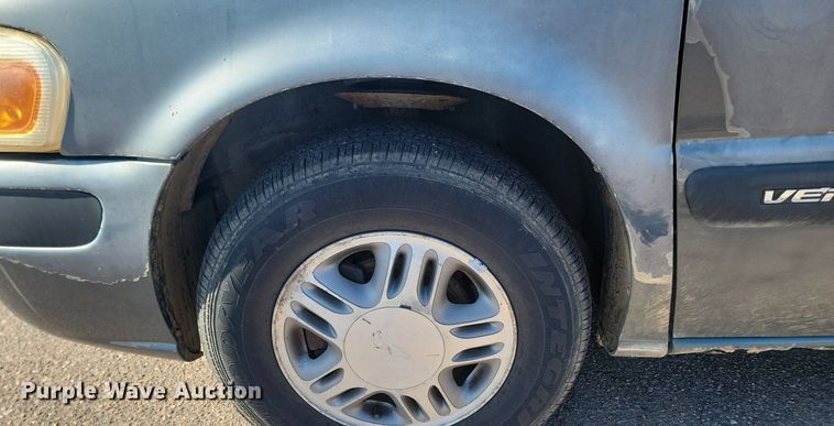 image for item LA9728 2004 Chevrolet  Venture  van