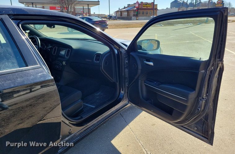 image for item LC9824 2015 Dodge Charger Police 