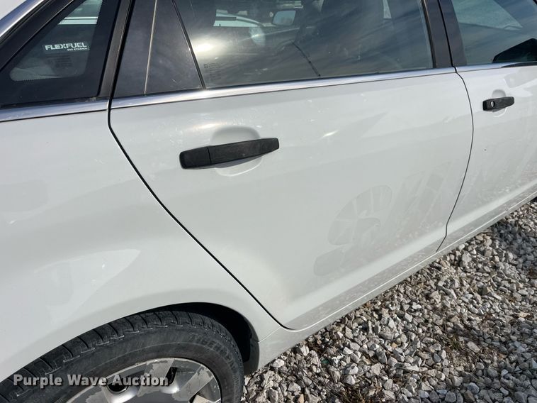 image for item LD9995 2014 Chevrolet  Caprice Police 