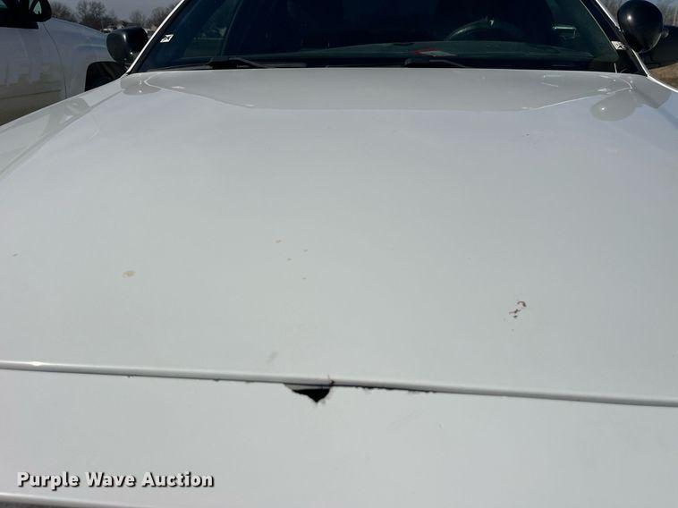 image for item LD9996 2011 Ford Crown Victoria Police Interceptor 