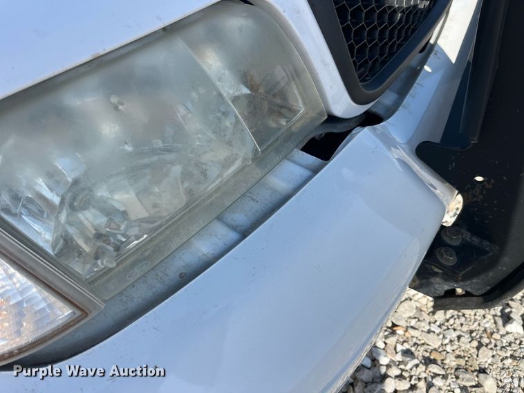 image for item LD9996 2011 Ford Crown Victoria Police Interceptor 