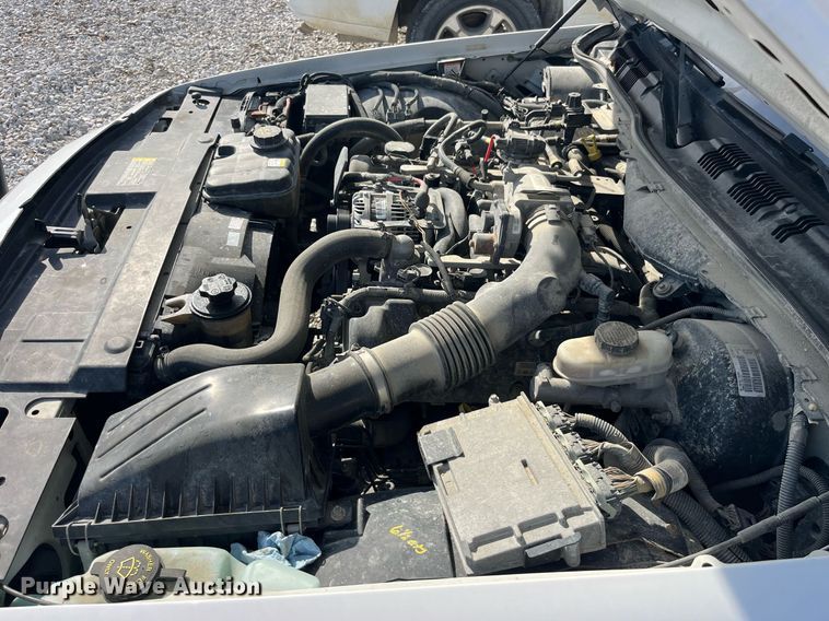 image for item LD9996 2011 Ford Crown Victoria Police Interceptor 