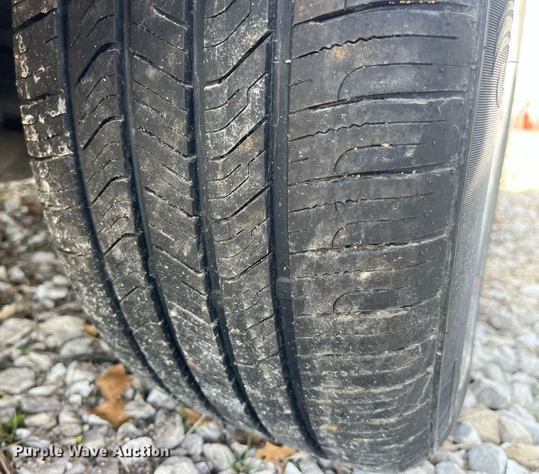 image for item LD9996 2011 Ford Crown Victoria Police Interceptor 