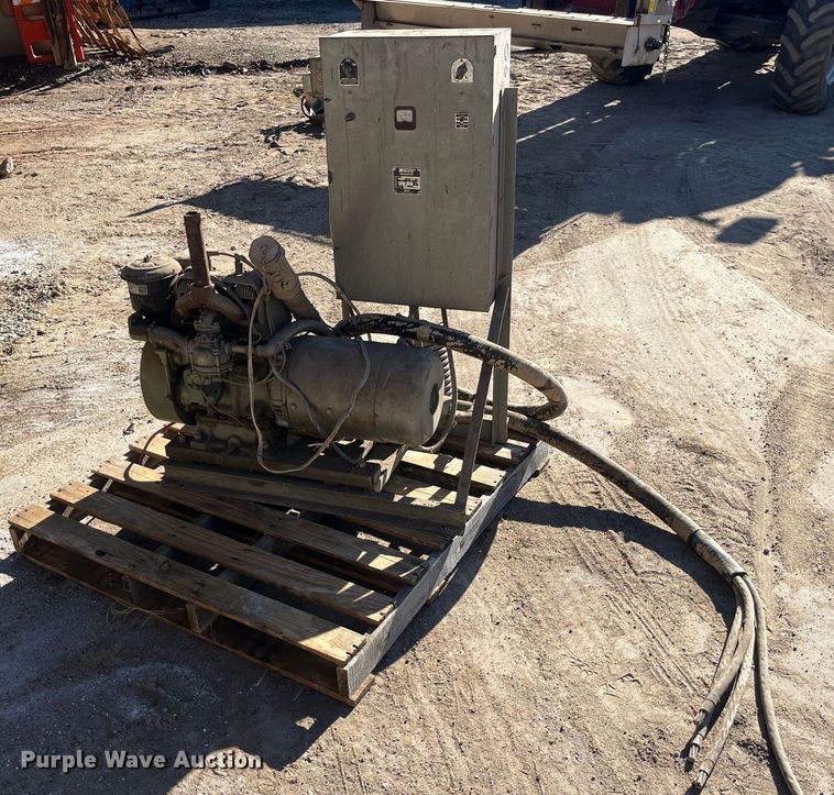 image for item LE9012 (2) generators