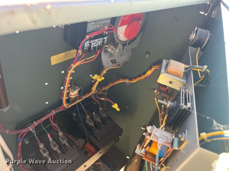 image for item LE9012 (2) generators