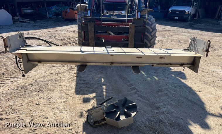 image for item LE9013 Meyer end gate spreader