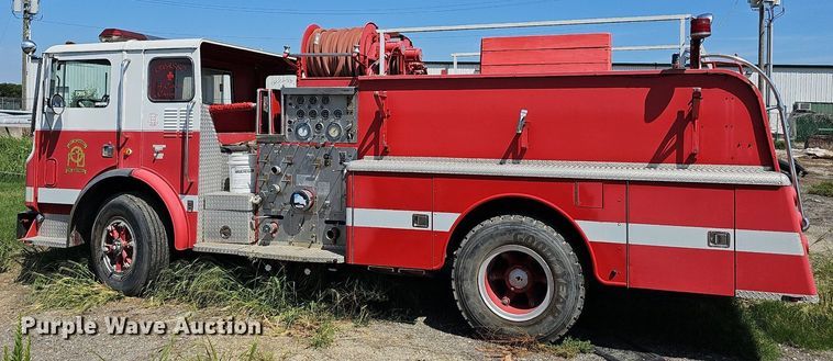 image for item LE9751 1982 Mack MC686F pumper fire truck