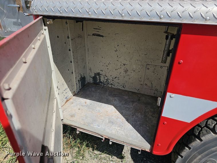 image for item LE9751 1982 Mack MC686F pumper fire truck