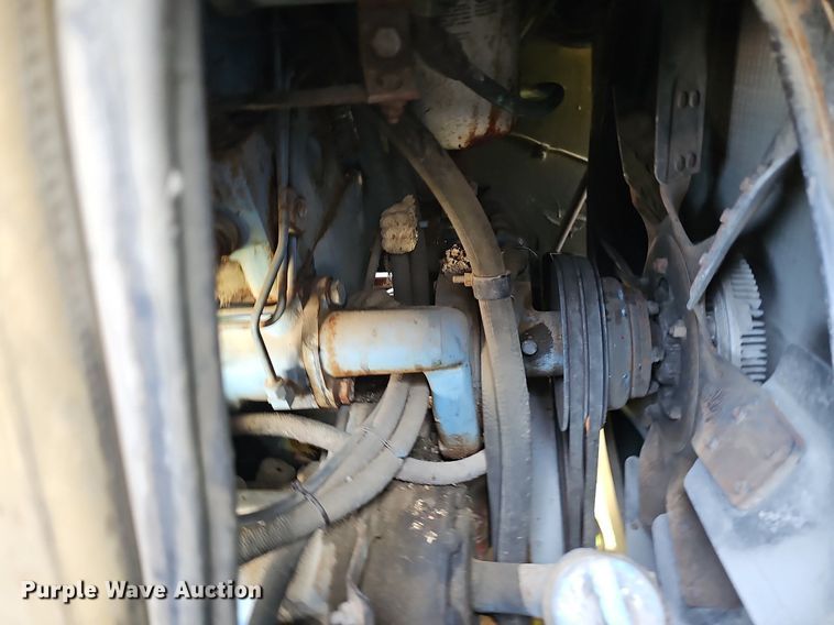 image for item LE9751 1982 Mack MC686F pumper fire truck