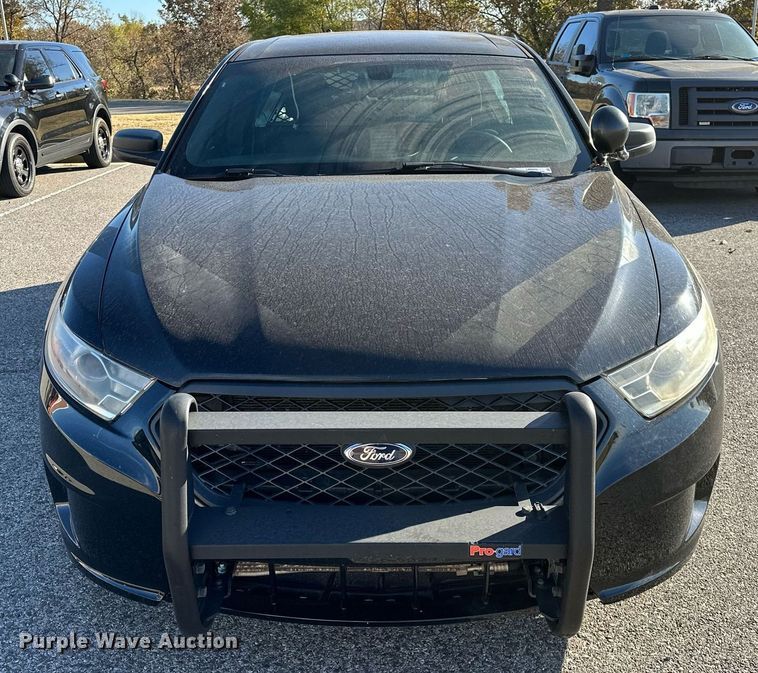 image for item LM9929 2013 Ford Taurus Police Interceptor 