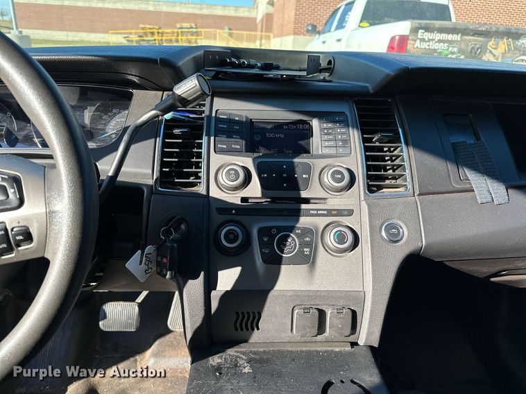 image for item LM9929 2013 Ford Taurus Police Interceptor 