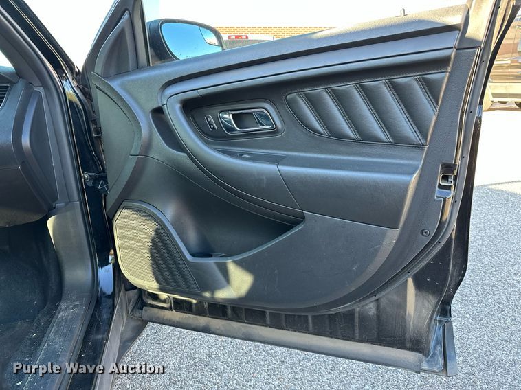 image for item LM9929 2013 Ford Taurus Police Interceptor 