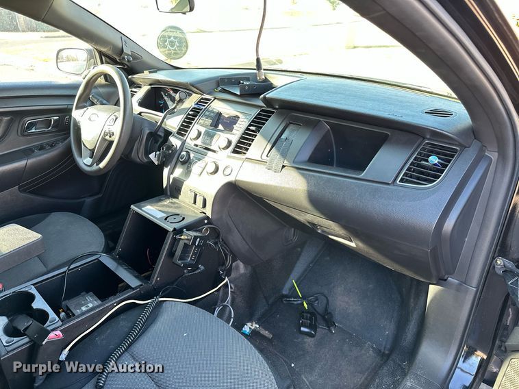image for item LM9929 2013 Ford Taurus Police Interceptor 