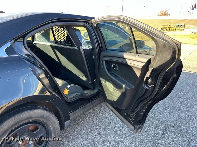 image for item LM9929 2013 Ford Taurus Police Interceptor 