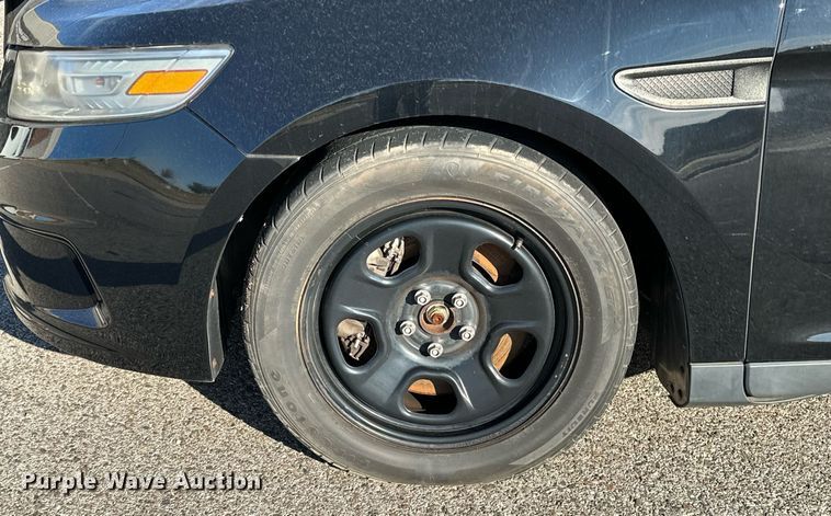image for item LM9929 2013 Ford Taurus Police Interceptor 