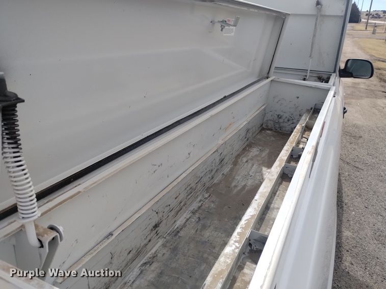 image for item LN9930 2006 Chevrolet Silverado 1500 pickup truck