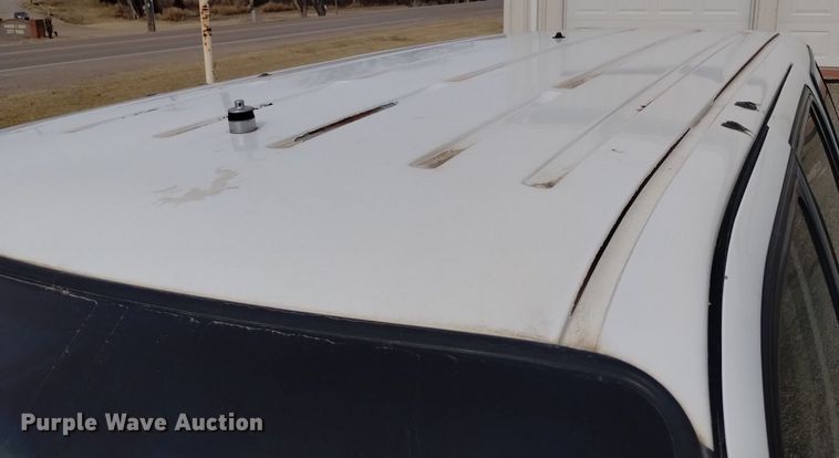 image for item LN9931 1994 Ford Explorer XL SUV