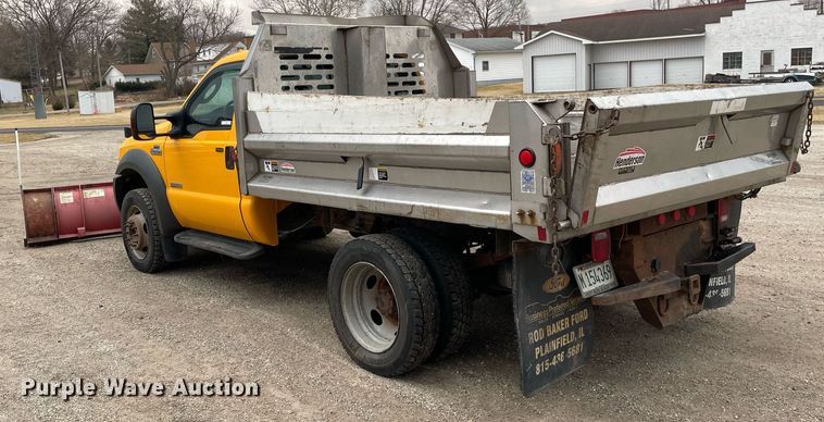 image for item LV9994 2005 Ford F450 Super Duty dump truck