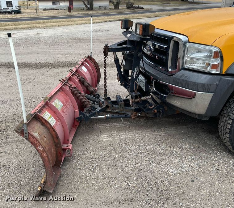 image for item LV9994 2005 Ford F450 Super Duty dump truck