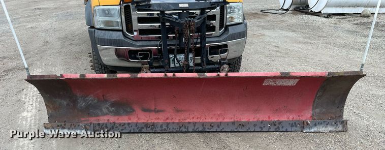 image for item LV9994 2005 Ford F450 Super Duty dump truck