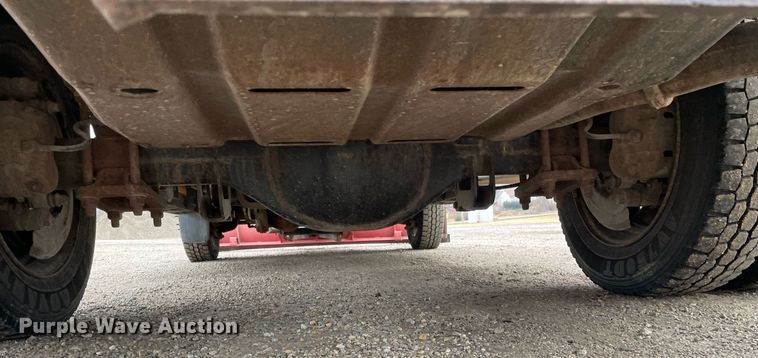 image for item LV9994 2005 Ford F450 Super Duty dump truck