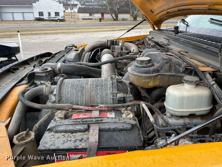 image for item LV9994 2005 Ford F450 Super Duty dump truck