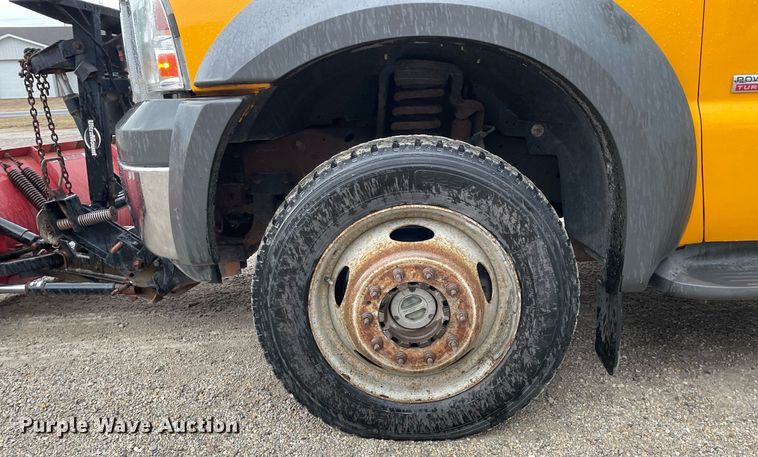 image for item LV9994 2005 Ford F450 Super Duty dump truck