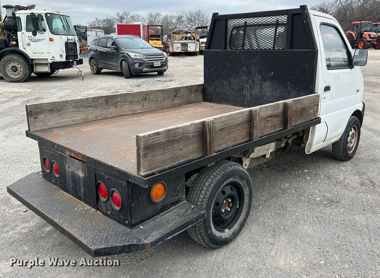 image for item MI9037 2006 Tiger  SC1022 mini truck