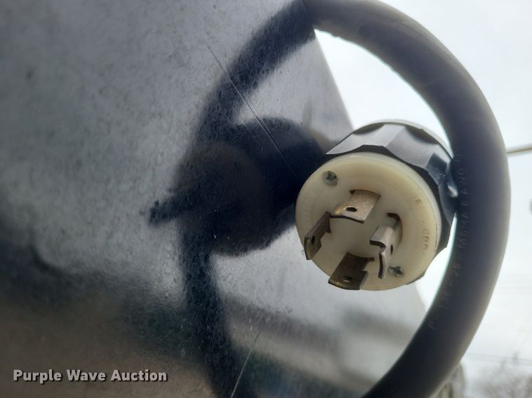 image for item MI9951 2005 Doolittle  enclosed cargo trailer