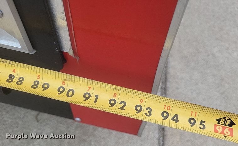 image for item MI9951 2005 Doolittle  enclosed cargo trailer