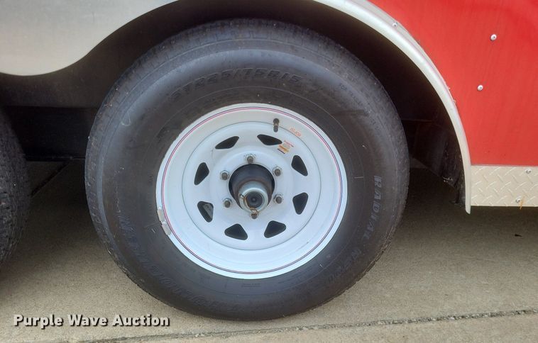 image for item MI9951 2005 Doolittle  enclosed cargo trailer