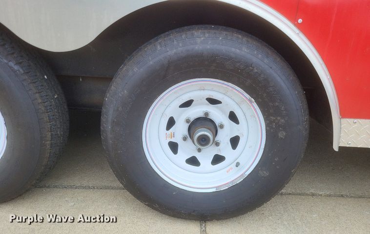 image for item MI9951 2005 Doolittle  enclosed cargo trailer