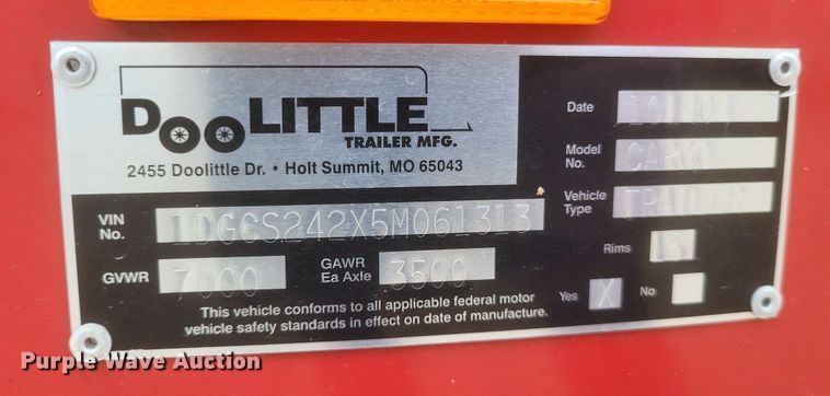 image for item MI9951 2005 Doolittle  enclosed cargo trailer