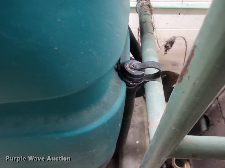 image for item MI9953 Tennant T7 rideable floor scrubber