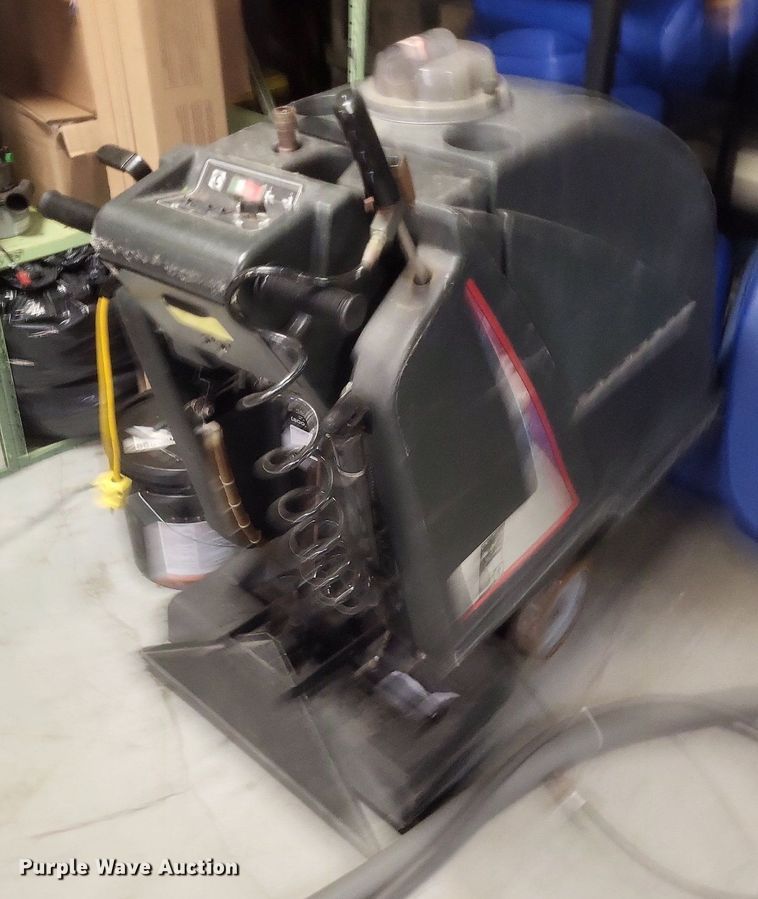 image for item MI9954 Floor scrubbers