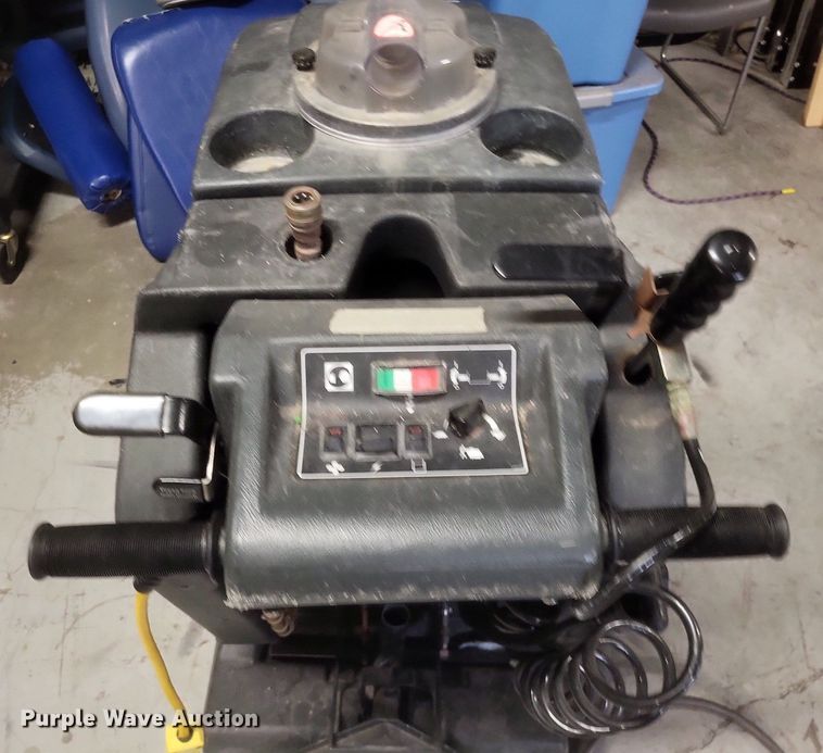 image for item MI9954 Floor scrubbers